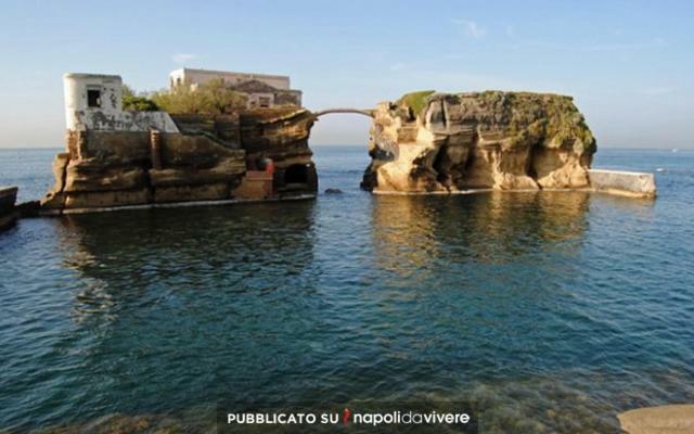 La Casetta Di Posillipo Наполи Екстериор снимка